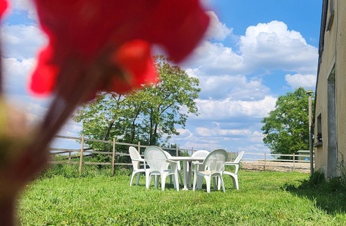 Saint-Aubin-de-Locquenay House | LE GITE LAVARDIN AUTHENTICITY