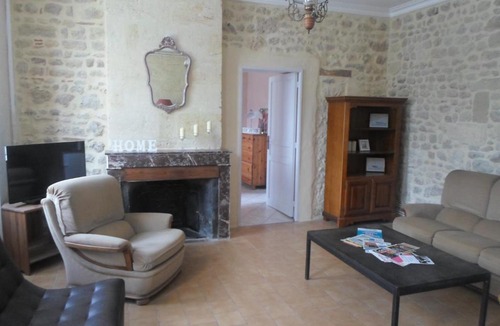 Saint-Seurin-de-Cadourne House | Le Gite à Nano