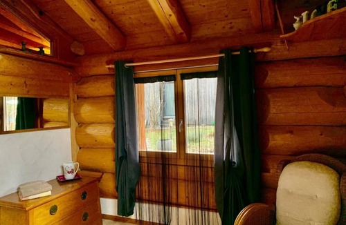Chalais Ski Chalet | Le Gite de Briey - Atypical chalet 7 minutes from Vercorin