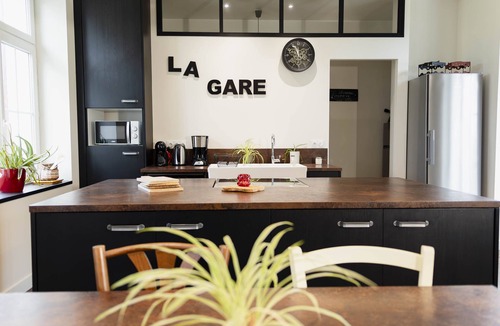 Remouille Cottage | LE Gite DE LA Gare - Gîte de Groupe Jusqu'à 14 Couchages - Proche Nantes