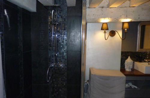 Beze House | Le Gite des Tourelles