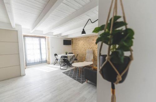 Montamise House | Le gite du cèdre