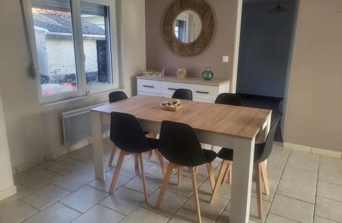 Ecuires House | le gite du marais