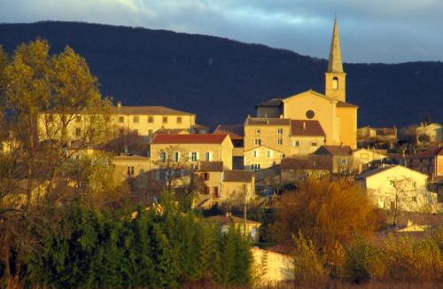 Upie House | Le GITE du MAS des CLOTS