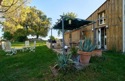 Ribagnac House | Le Gite Du Pech Chabrol