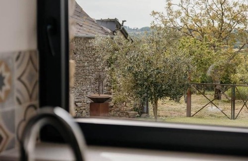Bain-de-Bretagne Apartment | Le Gite du Pied Levé charming country gite