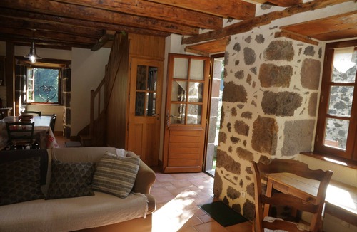 Saint-Projet-de-Salers House | Le Gite des Montagnes