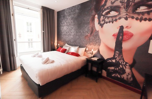 Quartier du Petit-Montrouge Hotel | Le Glam's Hôtel