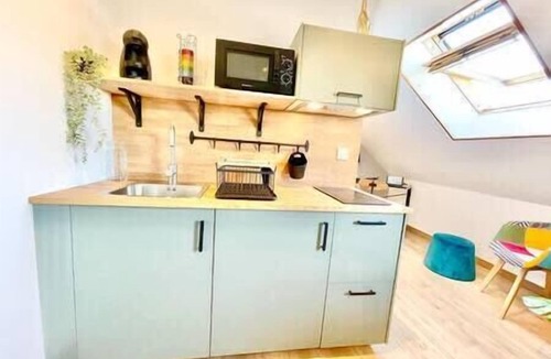 Saint-Nazaire Apartment | Le Glamour I Peaceful I High-Speed Internet