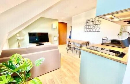 Saint-Nazaire Apartment | Le Glamour I Peaceful I High-Speed Internet
