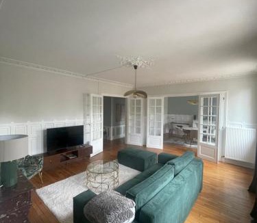 Soissons Apartment | Le Globe-trotter