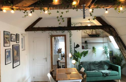 Ville Haute Apartment | Le Godefroy de Bouillon