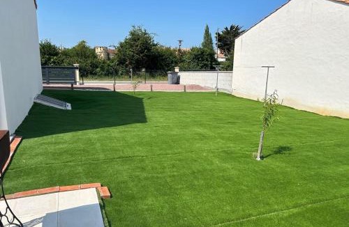 Beauvoir-sur-Mer House | Le Gois - Parking - Marais salants