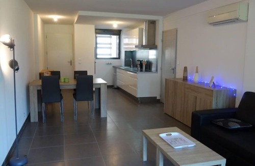 Saint-Cyprien Plage Apartment | Le Golf Clair by Interhome