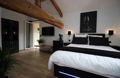 Corcelles-en-Beaujolais Bed & Breakfast | Le grain de Louise