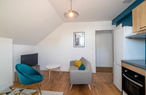 Tarbes Apartment | Le Grand Arsenal - Three Bedroom Apartment, Sleeps 6