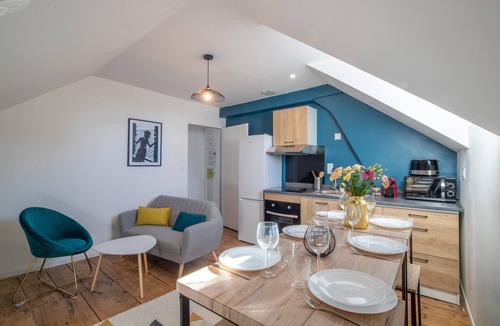 Tarbes Apartment | Le Grand Arsenal - Three Bedroom Apartment, Sleeps 6