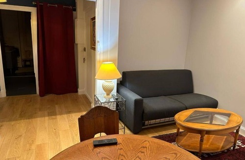Republique Apartment | Le Grand Bleu - Quiet and Thermal