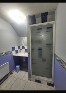 Souligne-sous-Ballon House | Le grand chêne