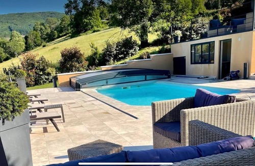 Sourcieux-les-Mines House | Le Grand Chacel