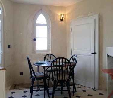 Marcon House | Le Grand Clos Marçon