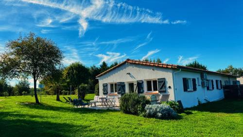 Peyrole House | Le Grand Cottage Nature Piscine Chauffée Privée du Tarn entre Toulouse et Albi & Les Cottages du Tarn