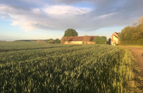 Nazelles-Negron Bed & Breakfast | Le Grand Coudreau