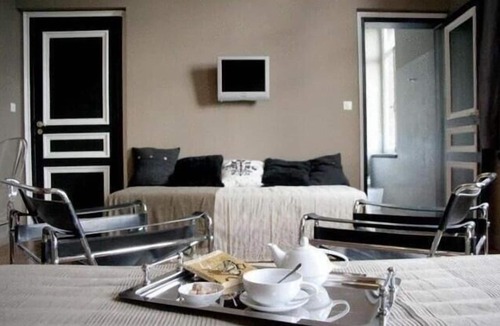 Valenciennes House | LE GRAND DUC