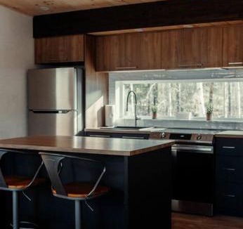 Saint Zenon Apartment | Le Grand Duc- SPA- Kayaks- bord Rivière Noire- VTT- Motoneige- Randonnée