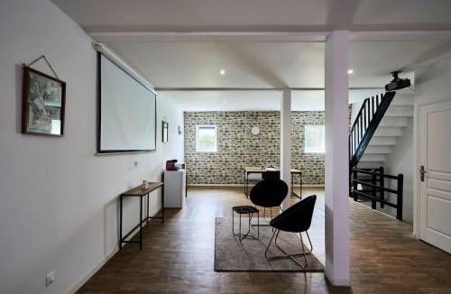 Tourcoing Hotel | Le grand duplex balneo 10 minutes de la gare