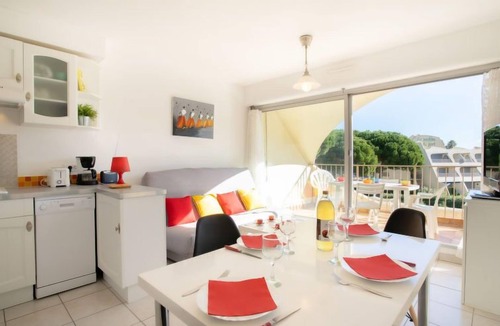 Le Grau-Du-Roi Apartment | Le Grand Galion by Interhome