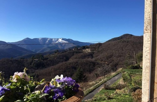 Notre-Dame-de-la-Rouviere House | Le Grand Gite (4 Chambres°