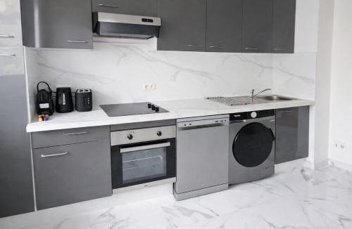 Petit-Colombes Apartment | Le Grand Nid