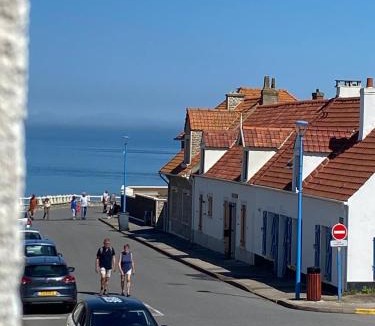 Audresselles House | Le Grand Noirda