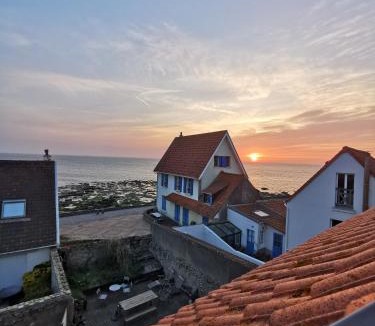 Audresselles House | Le Grand Noirda
