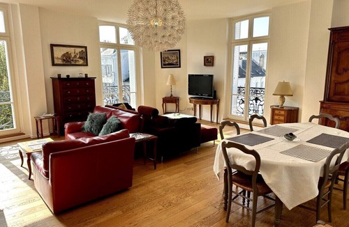 Reims City Centre Apartment | Le Grand Rockefeller