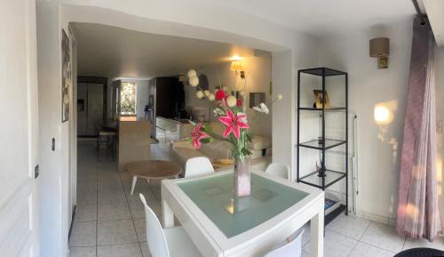 Launaguet Apartment | Le grand selve, jacuzzi, piscine et sauna