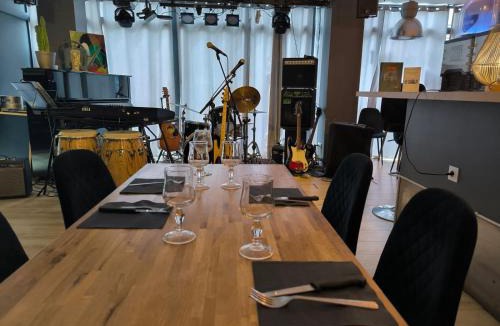 Epinal Apartment | Le Grand Studio Centre Gare