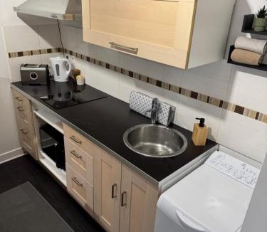 Septeuil Apartment | Le Grand Studio De Septeuil 27m2