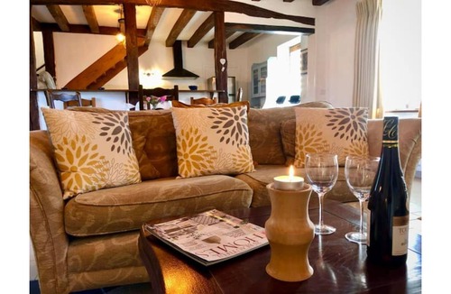 Parpecay House | Le Grande Gîte - country cottage at Maison Lavande