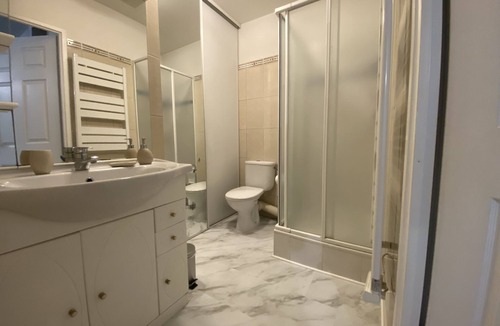 Conflans-Sainte-Honorine Apartment | Le Grenats