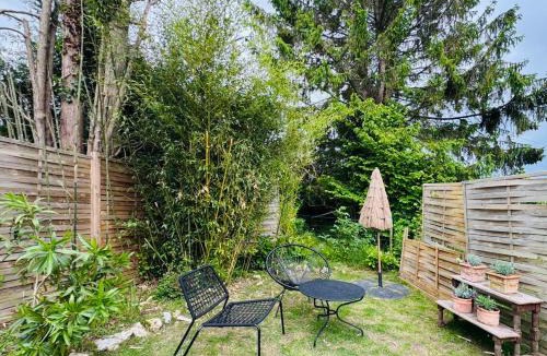 Manneville-la-Raoult Apartment | Le grenier des inities