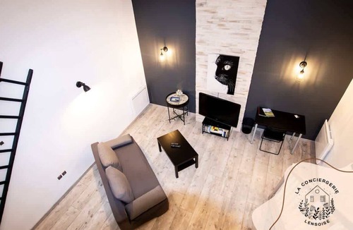 Lens Apartment | Le Grenier, Wifi, 2 pers, Centre ville, Bollaert