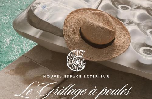 Gensac-la-Pallue Bed & Breakfast | Le Grillage a Poules