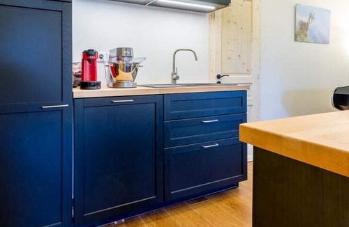 Challes-les-Eaux House | LE GYPAETE - CHALLES LES EAUX