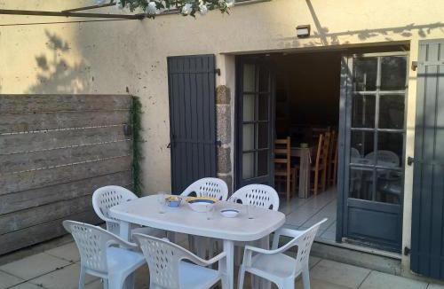 Montournais House | Le Hameau de L'artiste - Le Havre