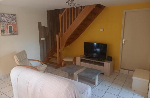 Montournais House | Le Hameau de L'artiste - Le Havre