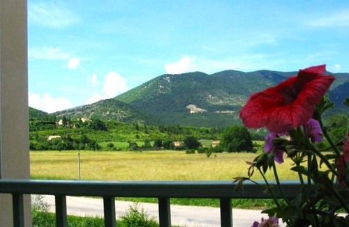 Montbrun-les-Bains House | Le Hameau des sources