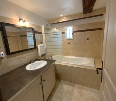 Ampus Apartment | Le hameau des vanades 2