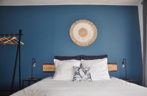 Saint-Jean-d'Angely House | Le Hangar